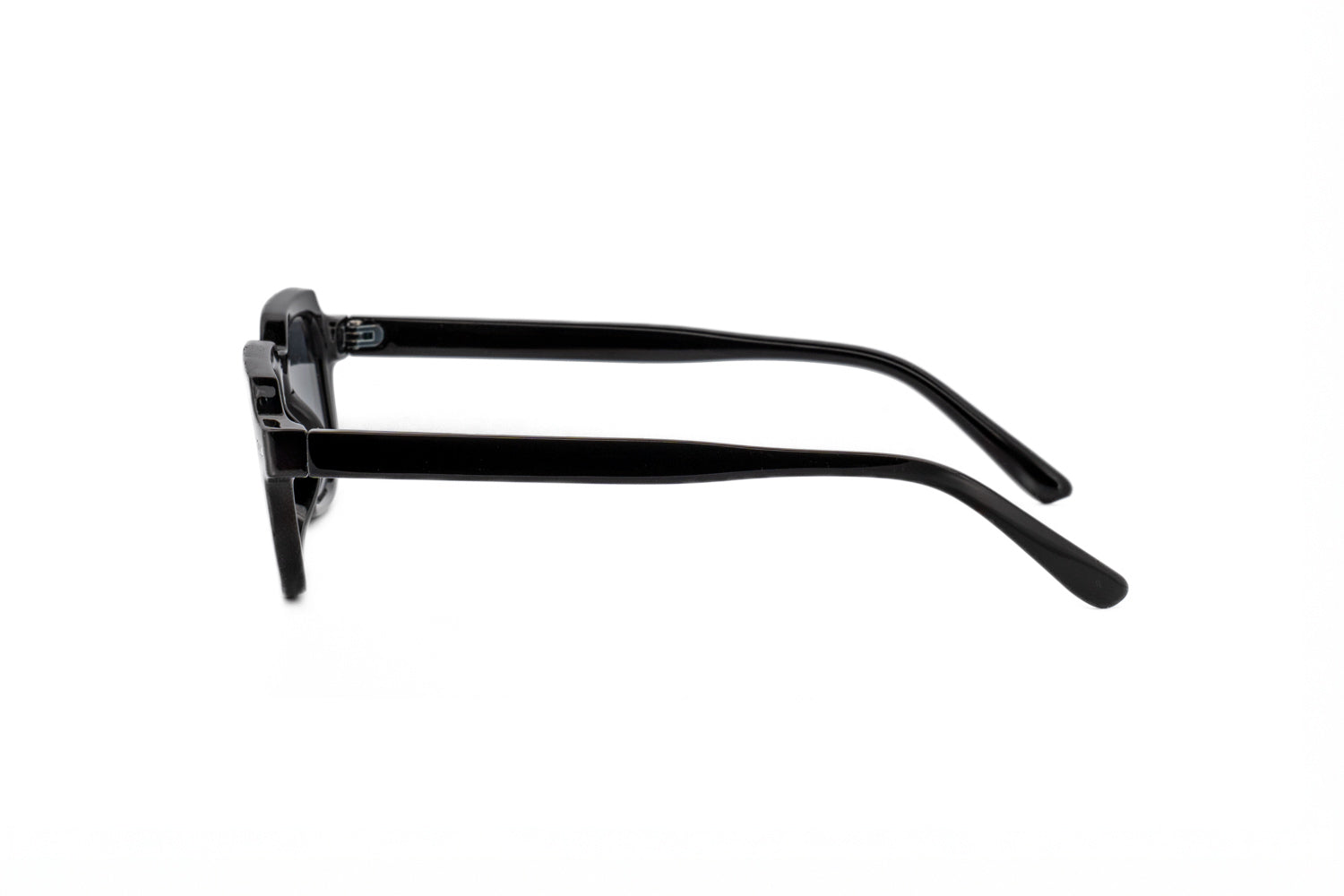 Boléro Zuri — Retro Square Sunglasses